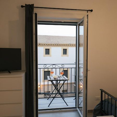 La Casa Di Louis Apartamento Palermo Exterior foto